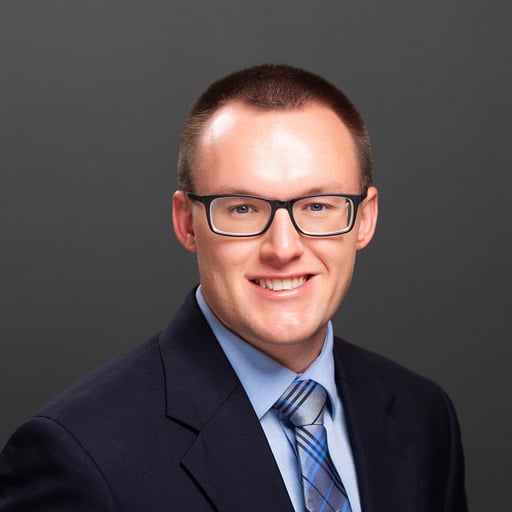 Derrick Edmiston headshot